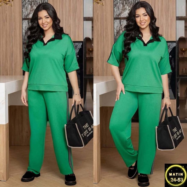 Спортивный костюм 22951772