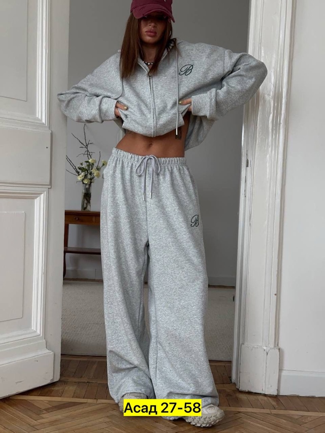 Спортивный костюм 22951024