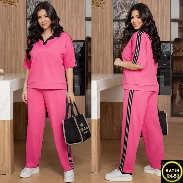 Спортивный костюм 22951772