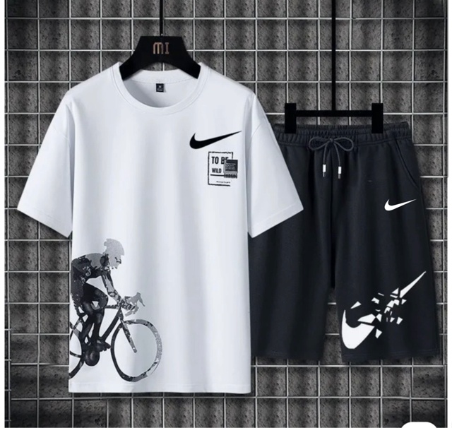 Спортивный костюм 22953151