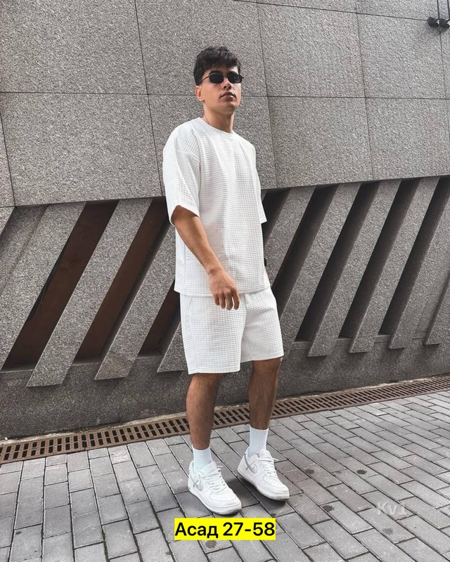 Спортивный костюм 22954827