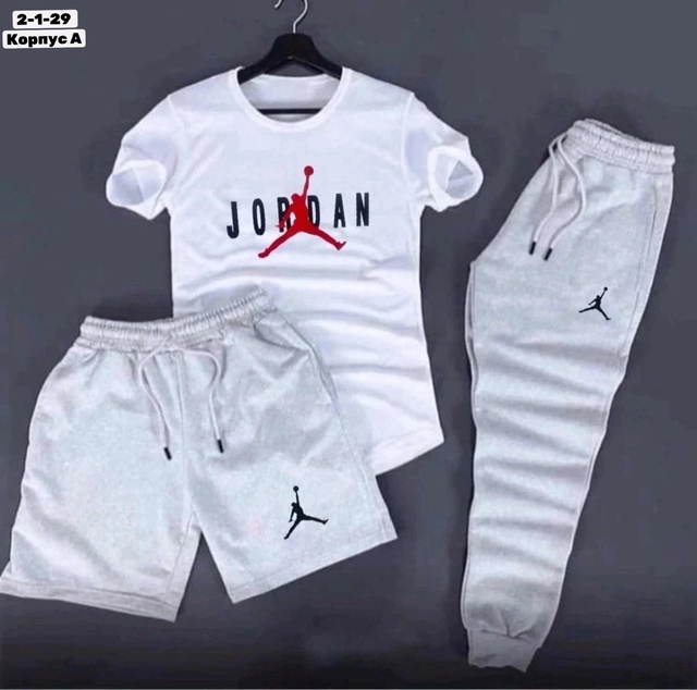 Спортивный костюм 22955668