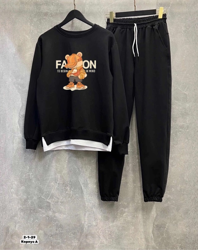 Спортивный костюм 22954930