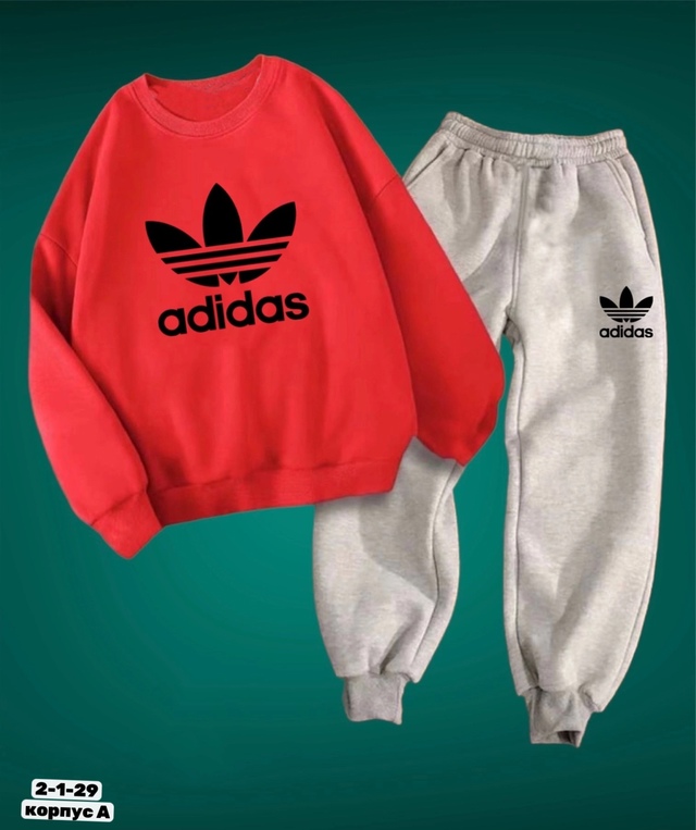 Спортивный костюм 22956247