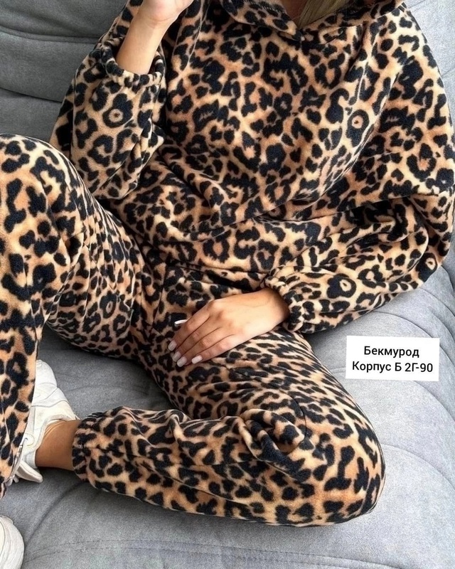 Спортивный костюм 22958083