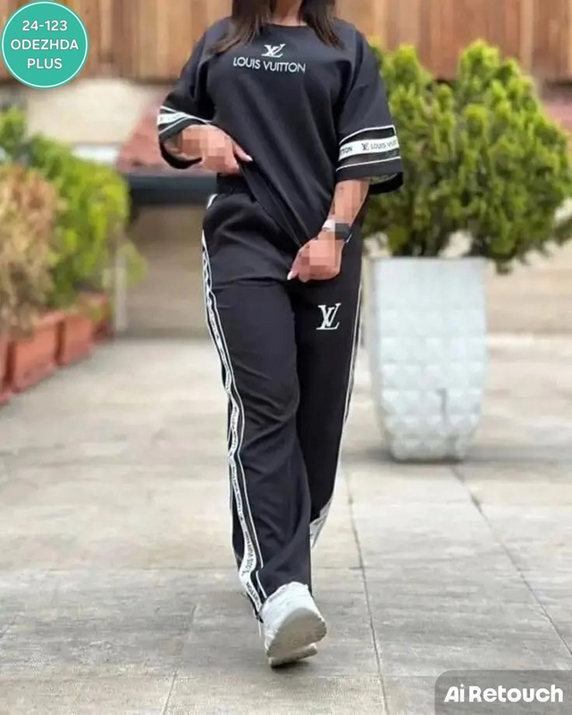 Спортивный костюм 22959101