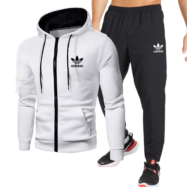 Спортивный костюм 22961278