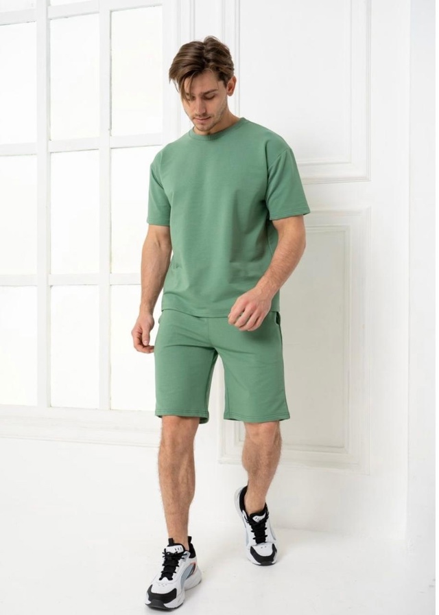 Спортивный костюм 22960655