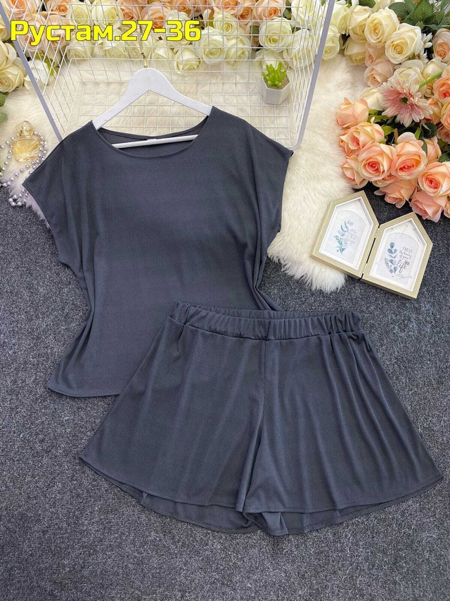 Спортивный костюм 22961895