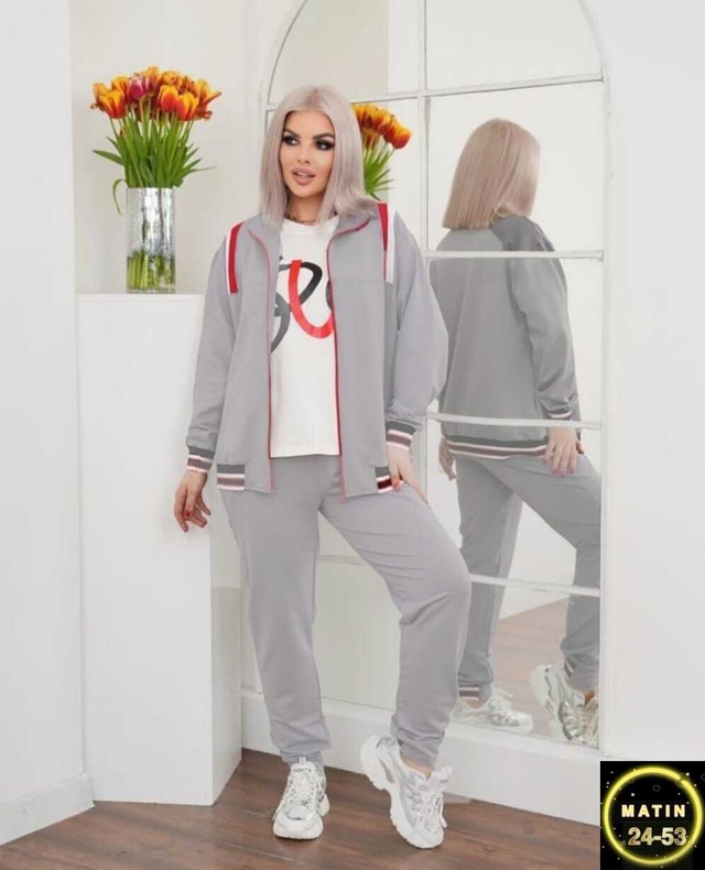 Спортивный костюм 22965643