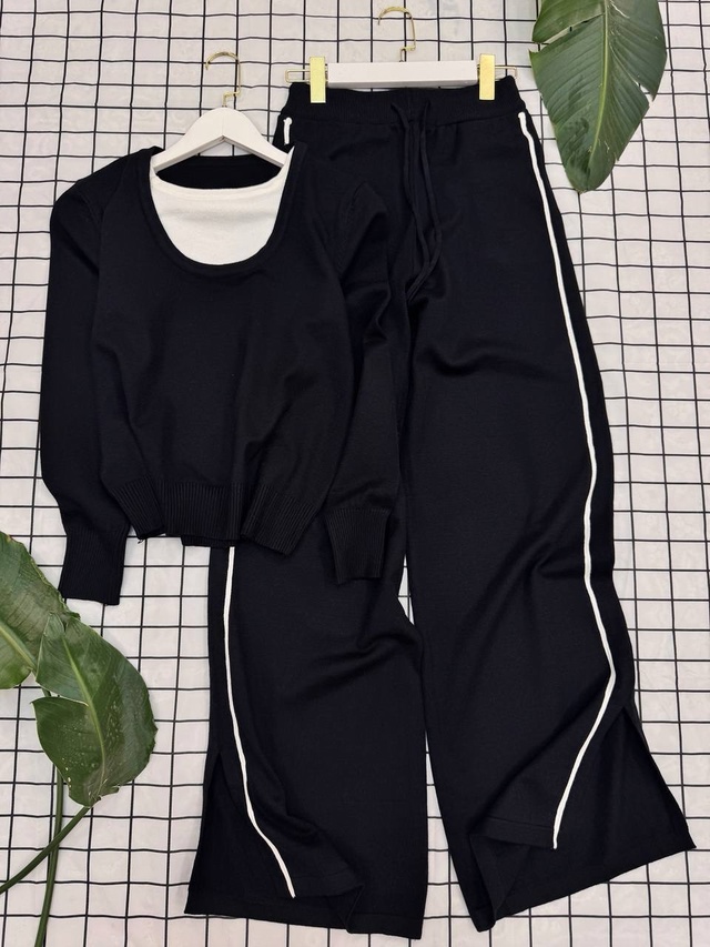 Спортивный костюм 22965240