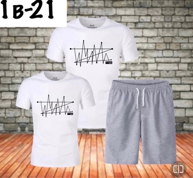 Спортивный костюм 22969638