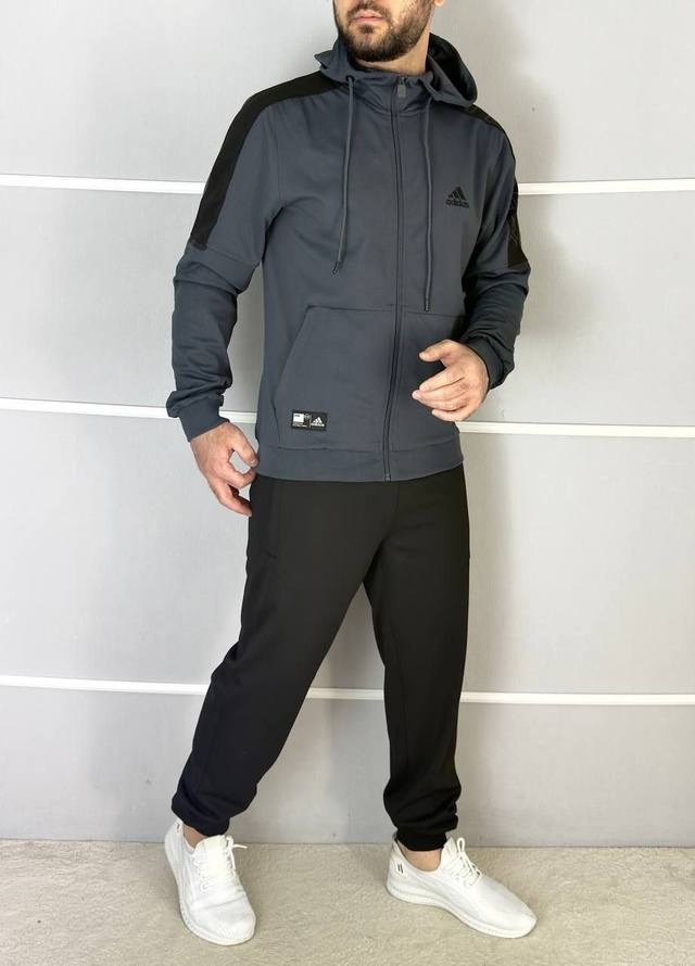 Спортивный костюм 22968110