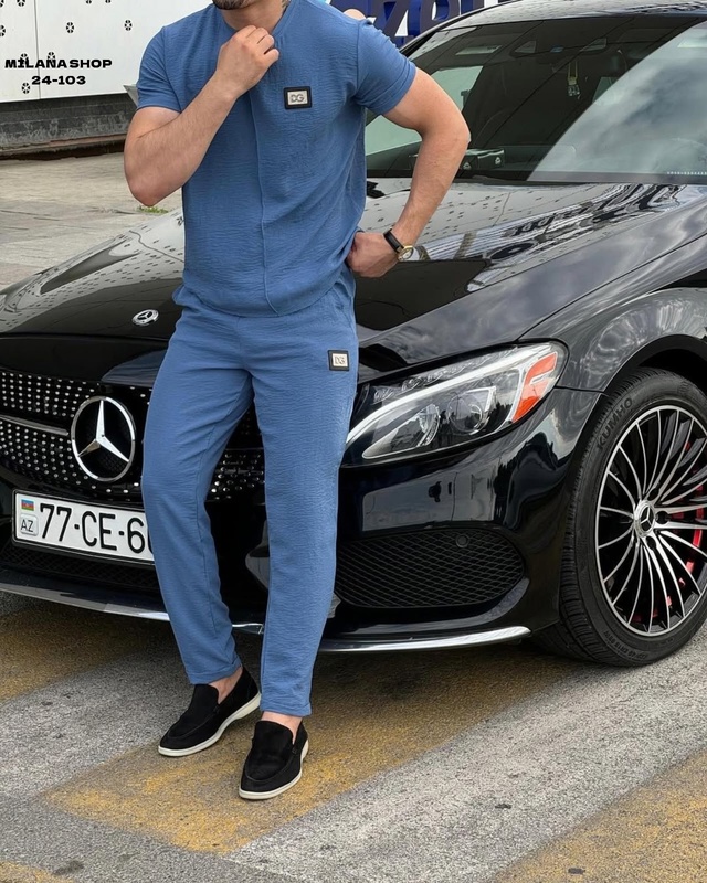 Спортивный костюм 22971620