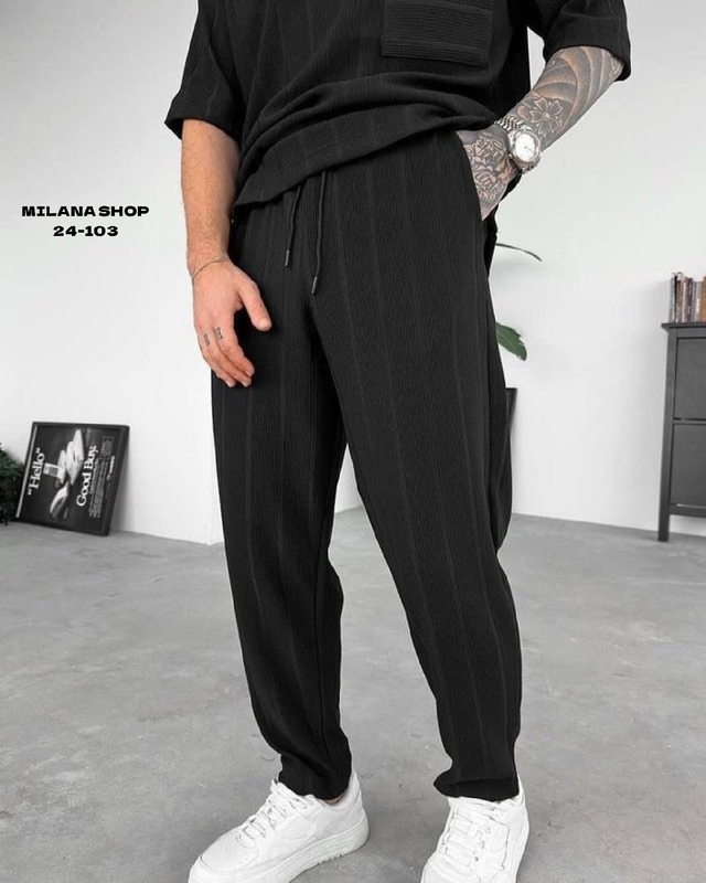 Спортивный костюм 22971898