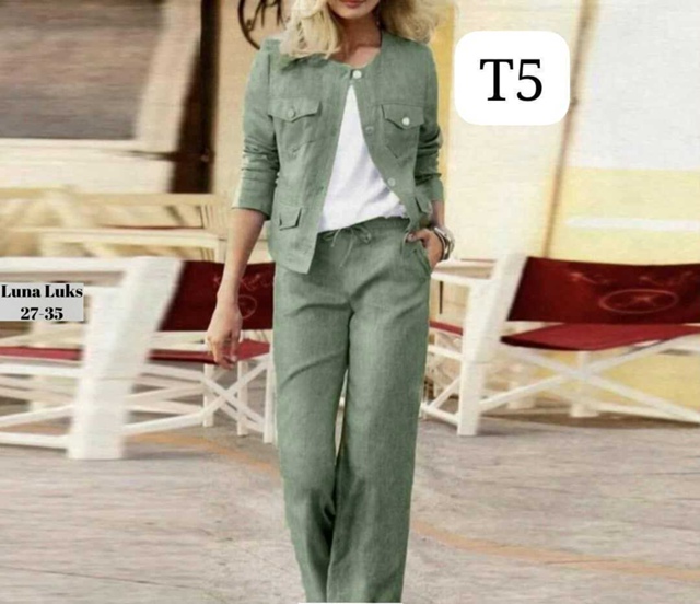 Костюм 22970783