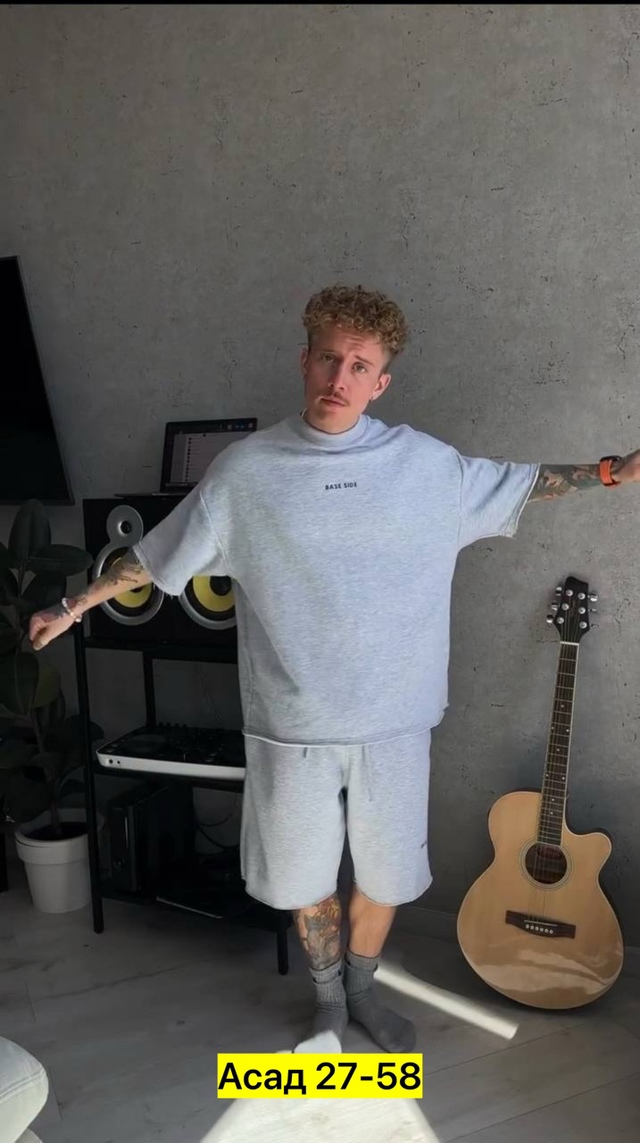 Спортивный костюм 22973349