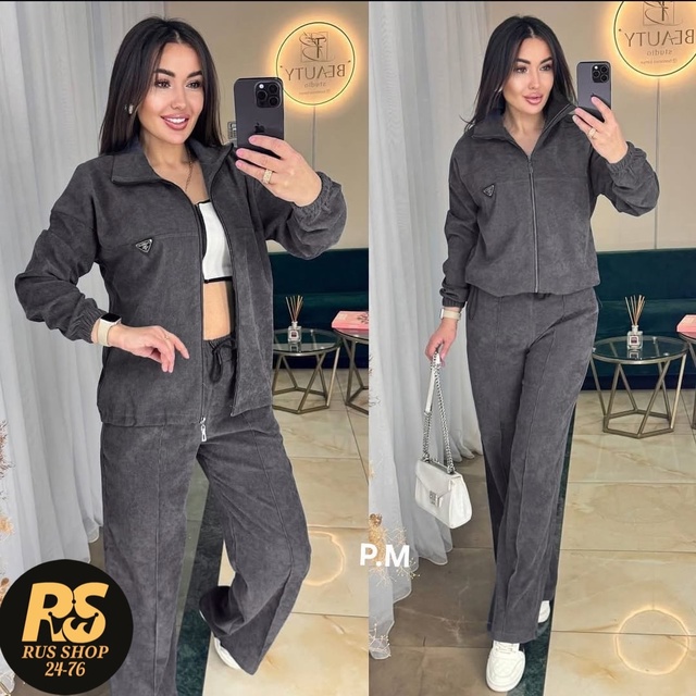 Спортивный костюм 22974320