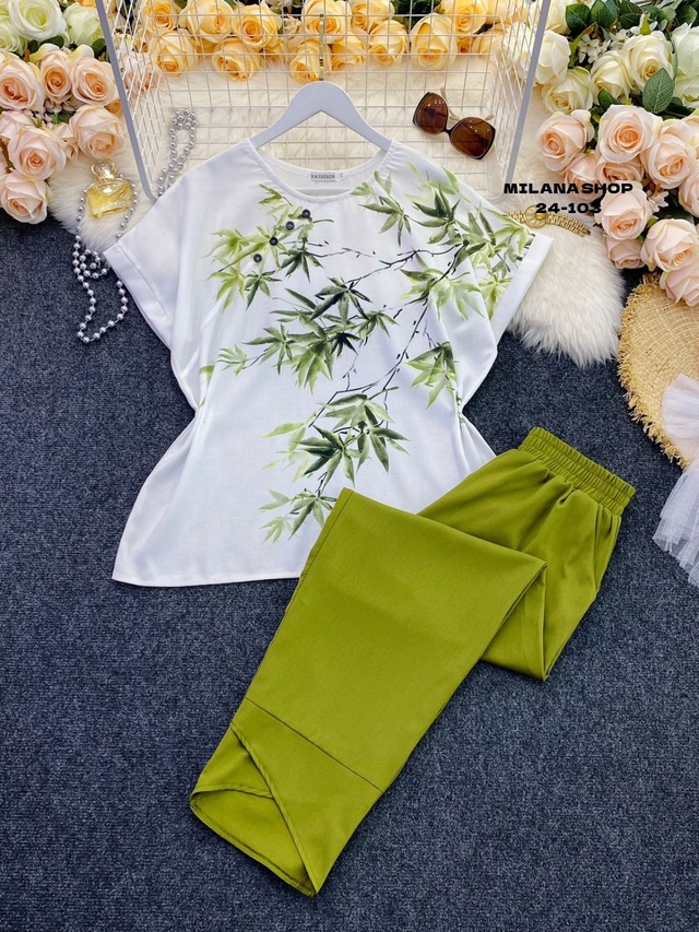 Костюм 22975078