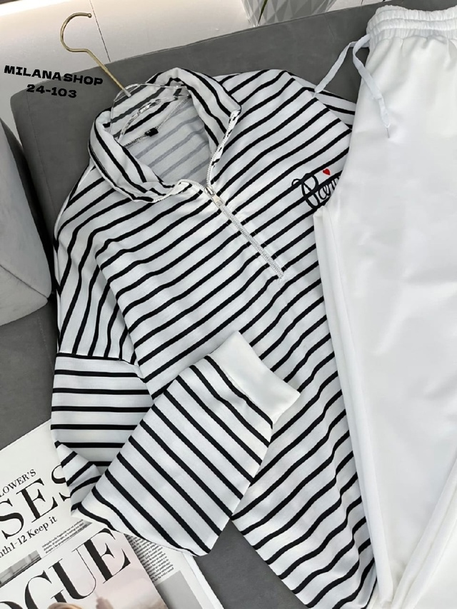 Спортивный костюм 22976831