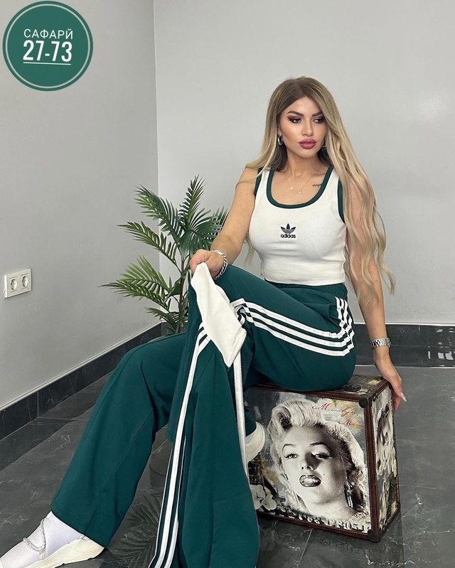 Спортивный костюм 22979162