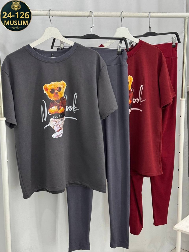 Спортивный костюм 22980701