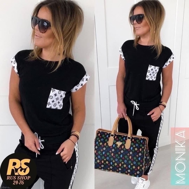 Спортивный костюм 22980791