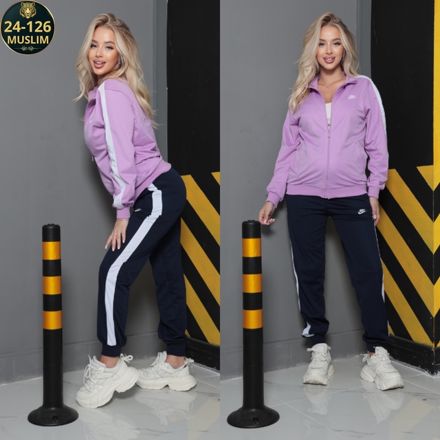 Спортивный костюм 22985206