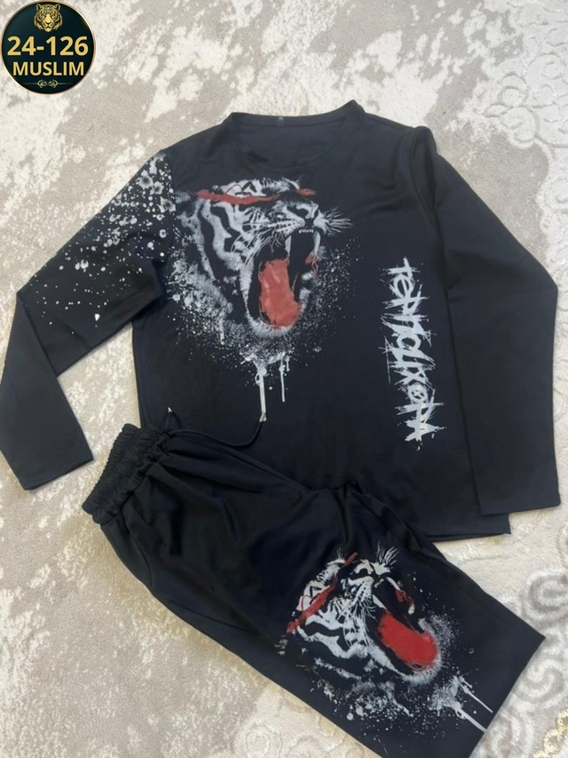 Спортивный костюм 22985549