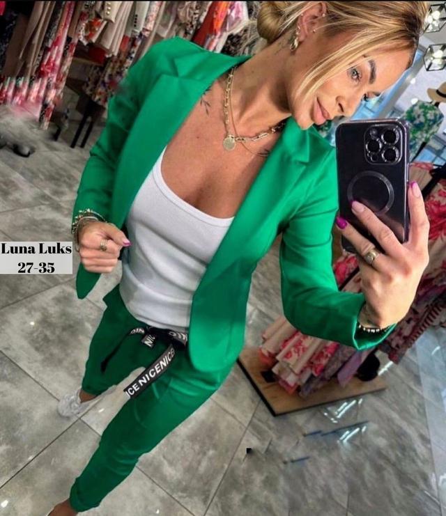 Костюм 22987384