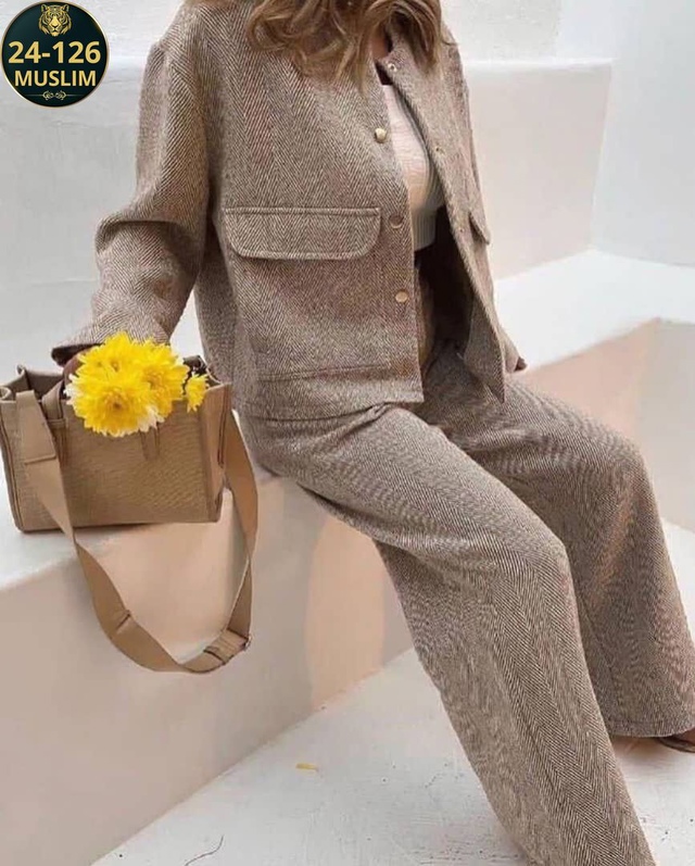 Костюм 22990327