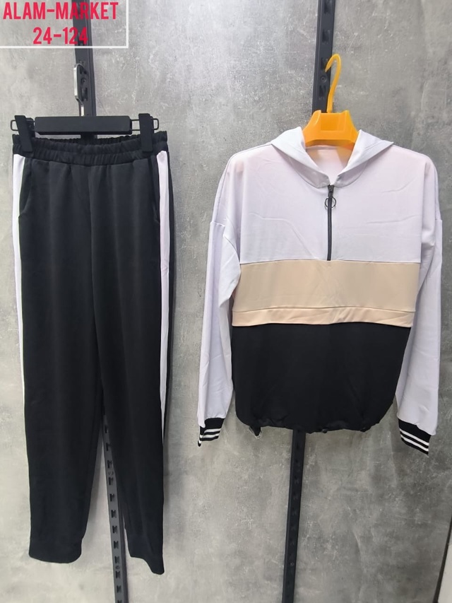 Спортивный костюм 22992036