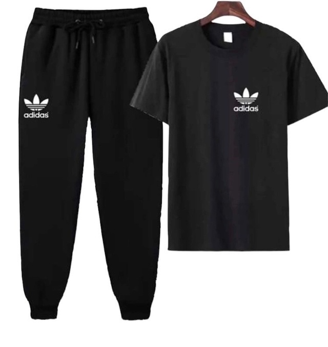 Спортивный костюм 22992834