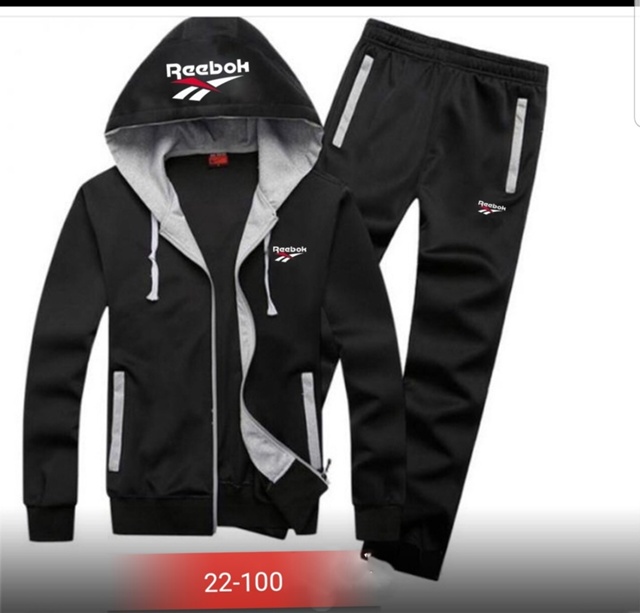 Спортивный костюм 22993955