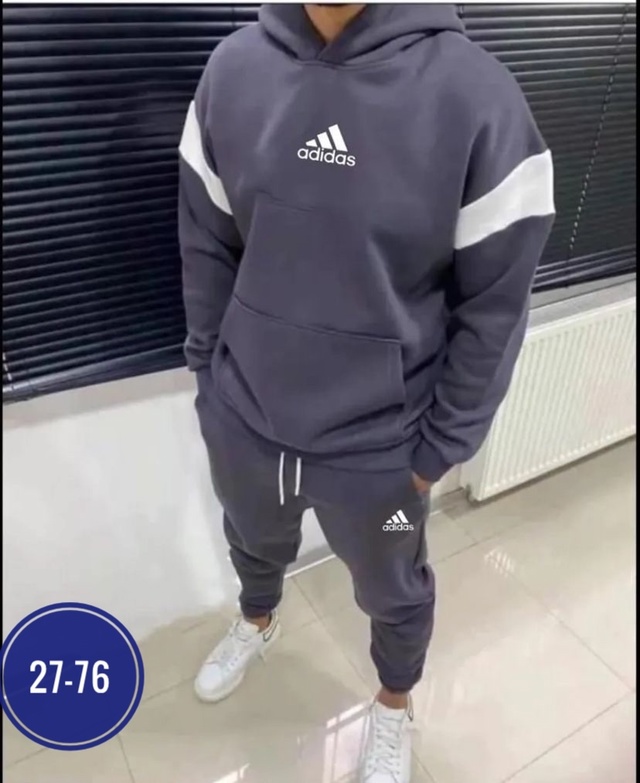 Спортивный костюм 22997216