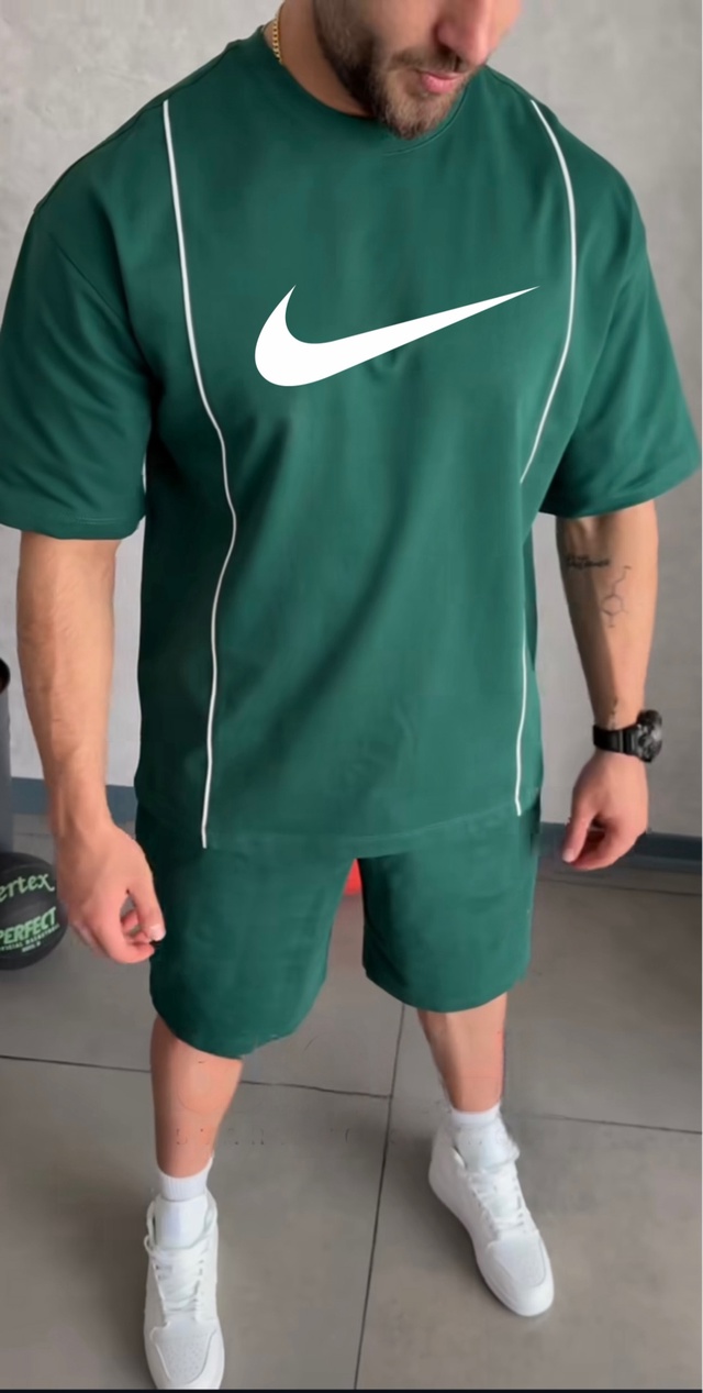 Спортивный костюм 23001175