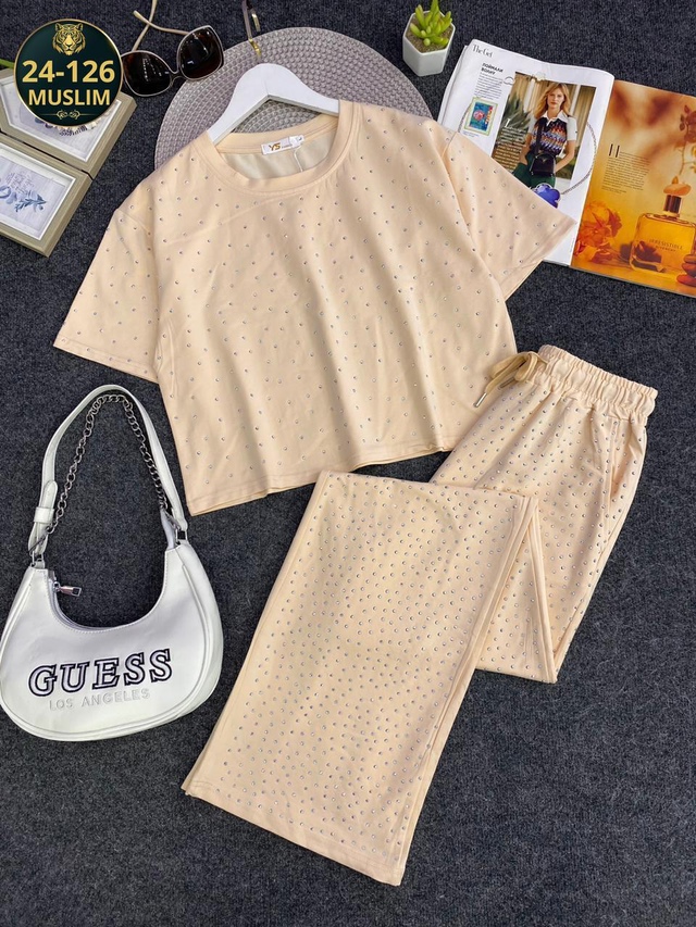 Костюм 23007680