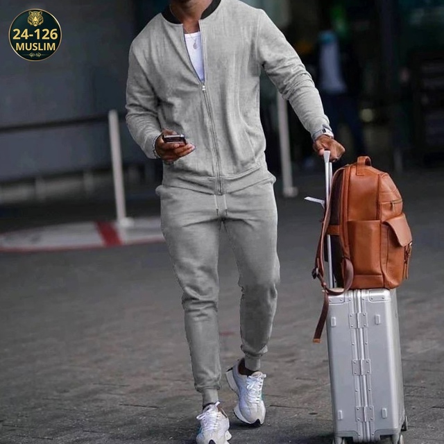 Спортивный костюм 23007419