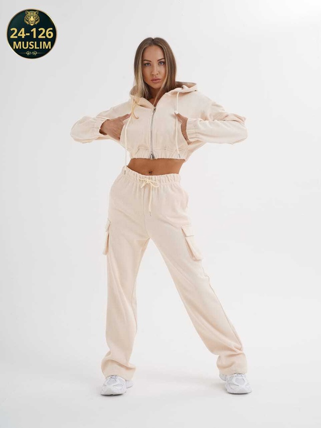 Спортивный костюм 23007543