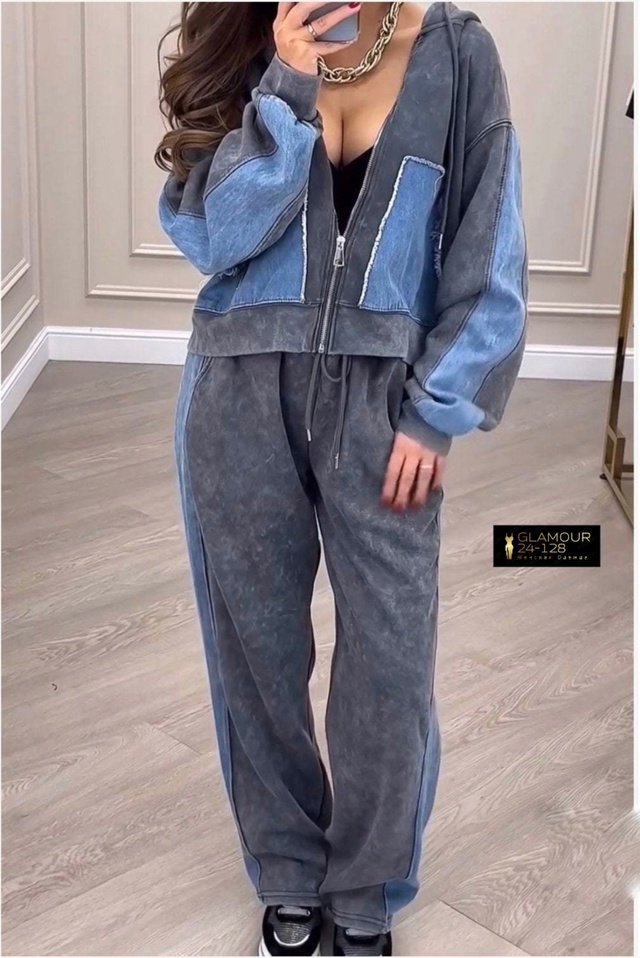 Спортивный костюм 23013754