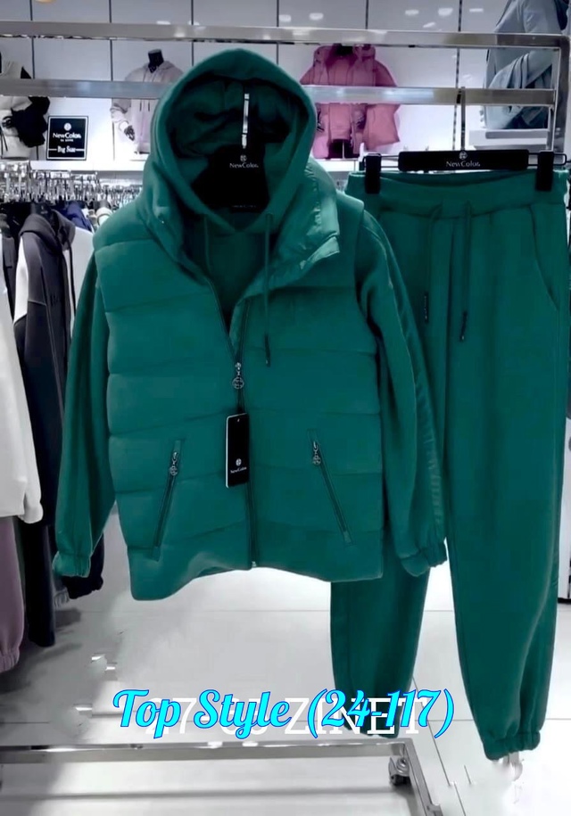 Спортивный костюм 23014517