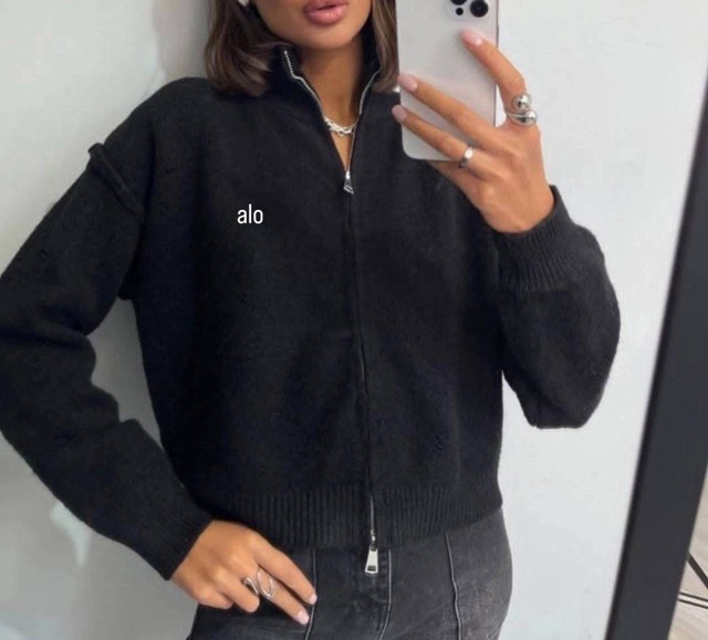 Свитер 23020863