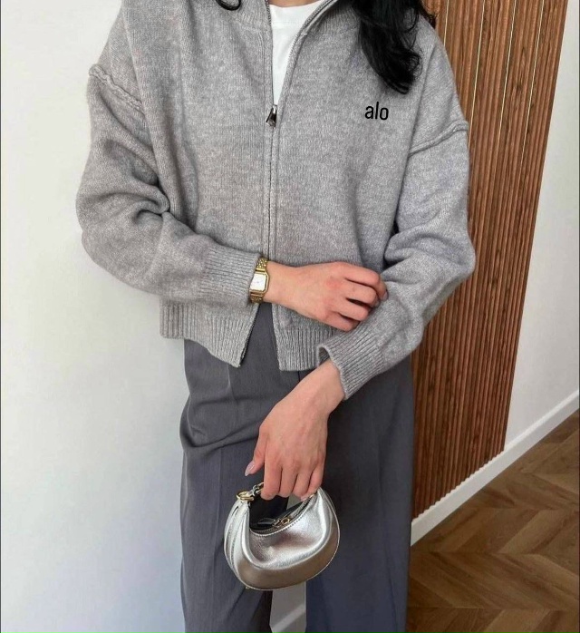 Свитер 23020863