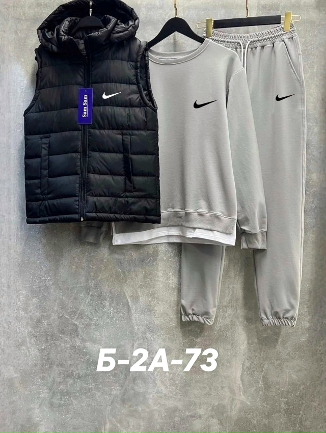 Спортивный костюм 23023156