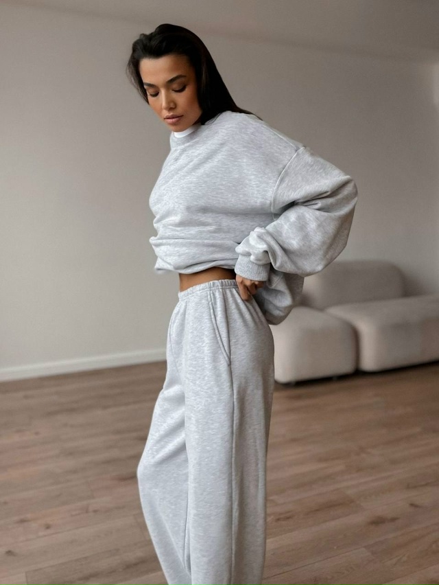 Спортивный костюм 23022652