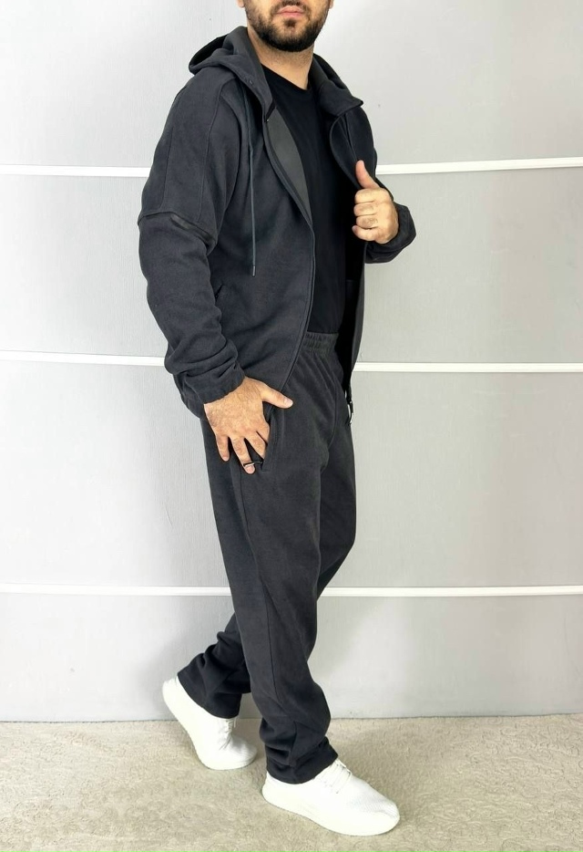 Спортивный костюм 23025715