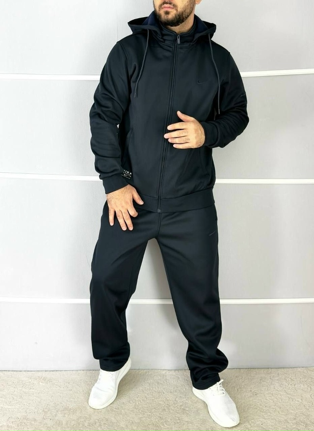 Спортивный костюм 23026043