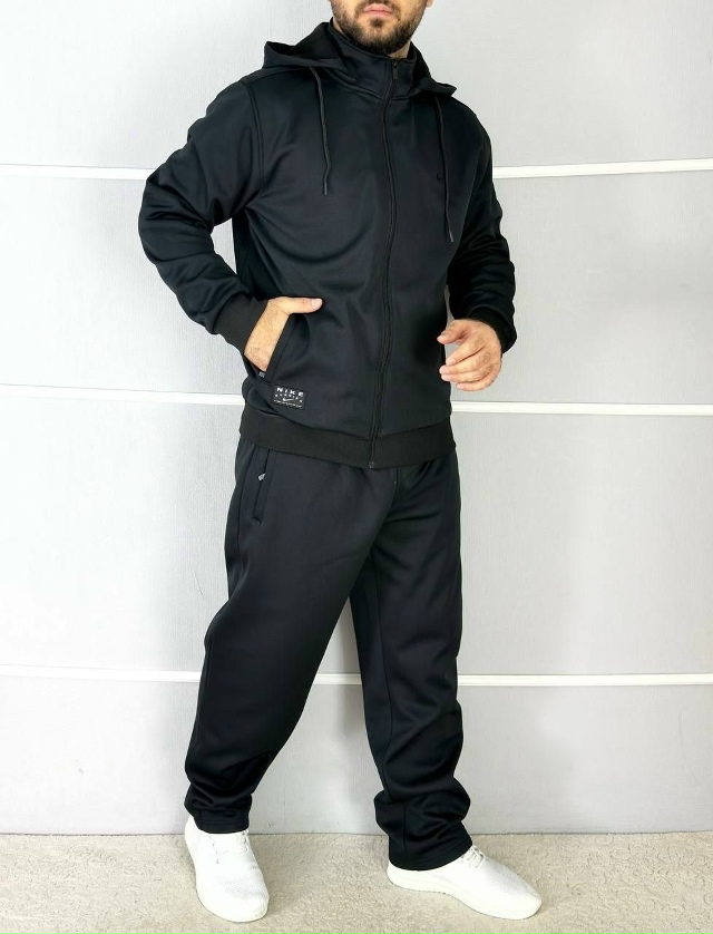 Спортивный костюм 23026043