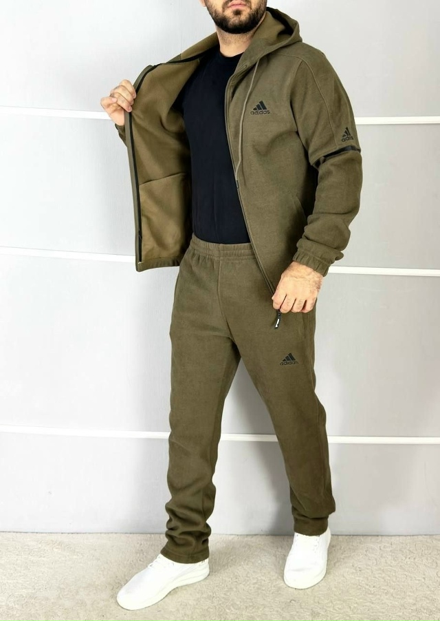 Спортивный костюм 23025715