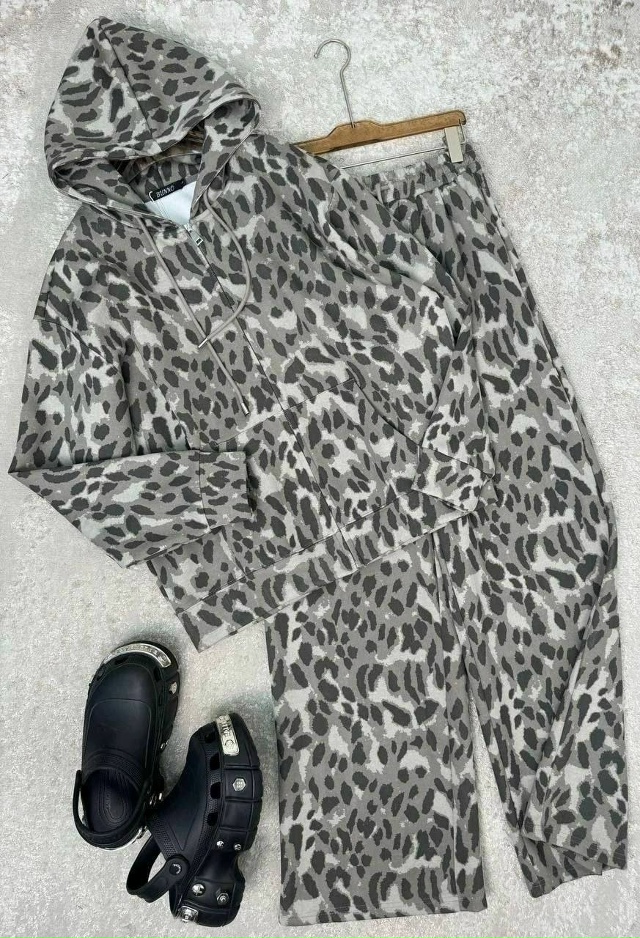 Костюм 23032574